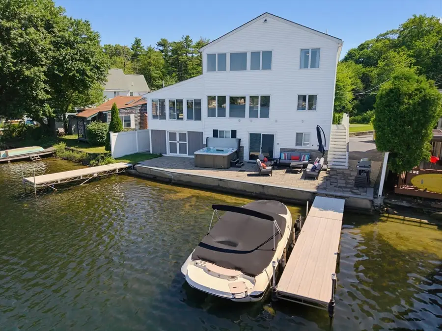 35 Jones St, Wrentham, MA 02093 - #2
