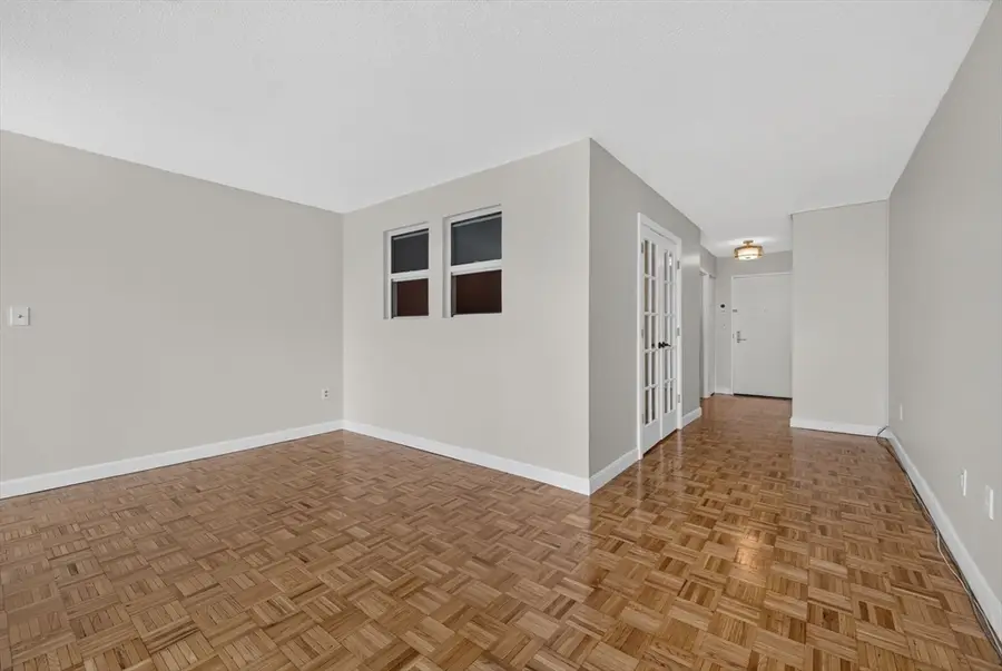 566 Commonwealth #304, Boston, MA 02215 - #2