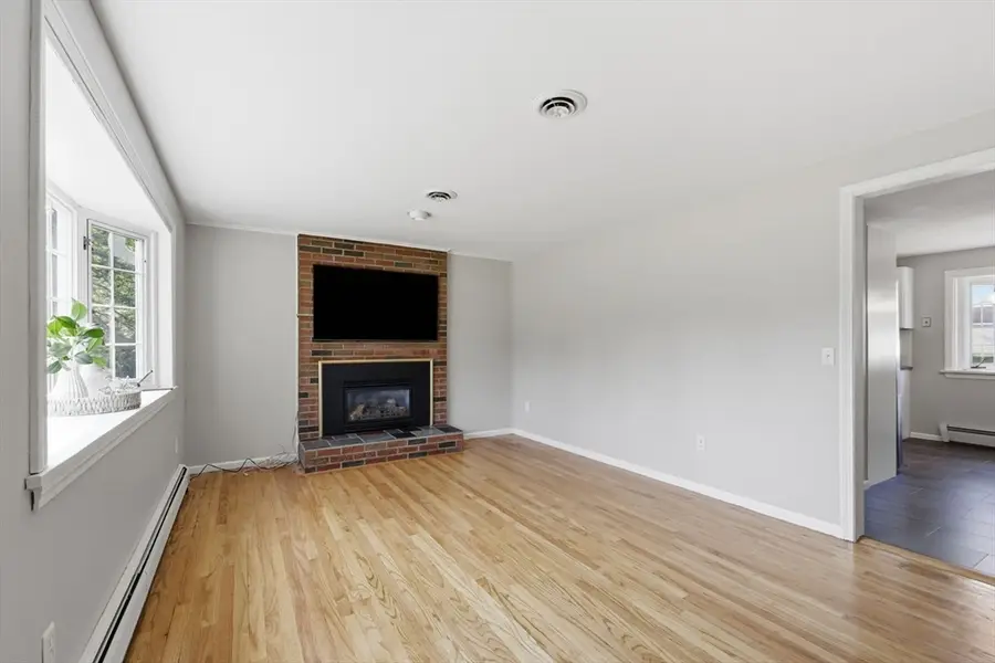 33 Alandale Drive, East Longmeadow, MA 01028 - #3