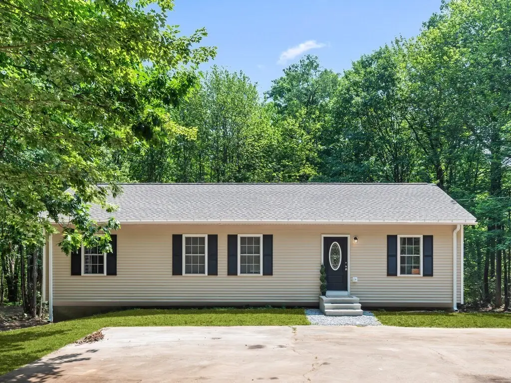 87 Murray Rd, Ashburnham, MA 01430 - #1