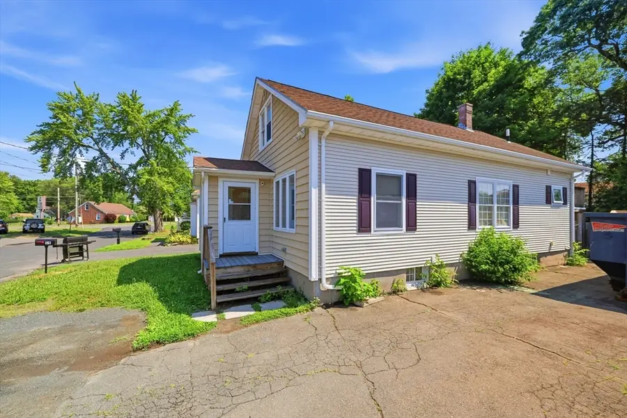 15 Rhodes, Agawam Town, MA 01030 - #2
