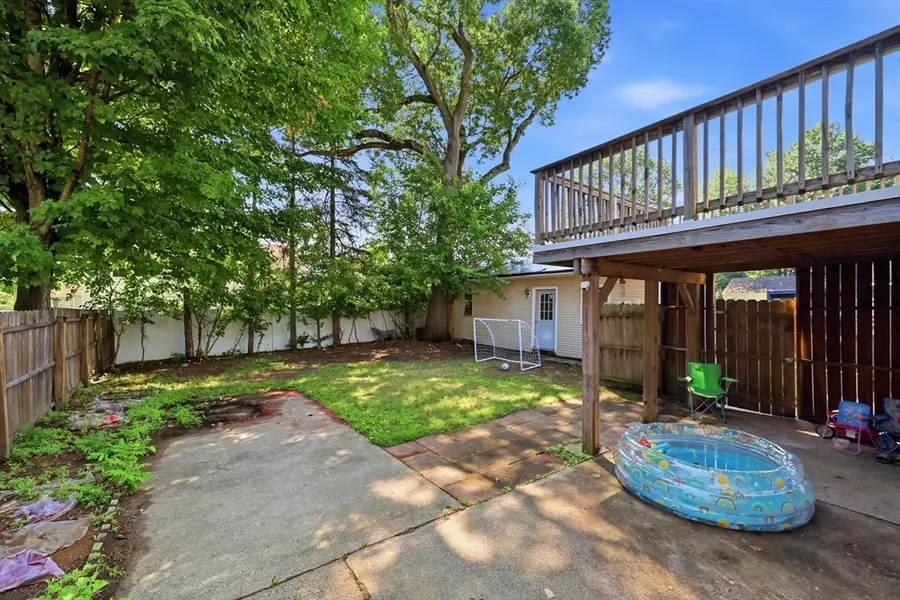 15 Rhodes, Agawam Town, MA 01030 - #3