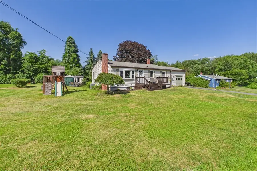 12 Adams Dr, Brimfield, MA 01010 - #3