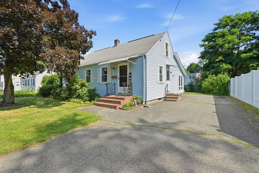 38 South Alhambra Cir, Agawam, MA 01001 - #2