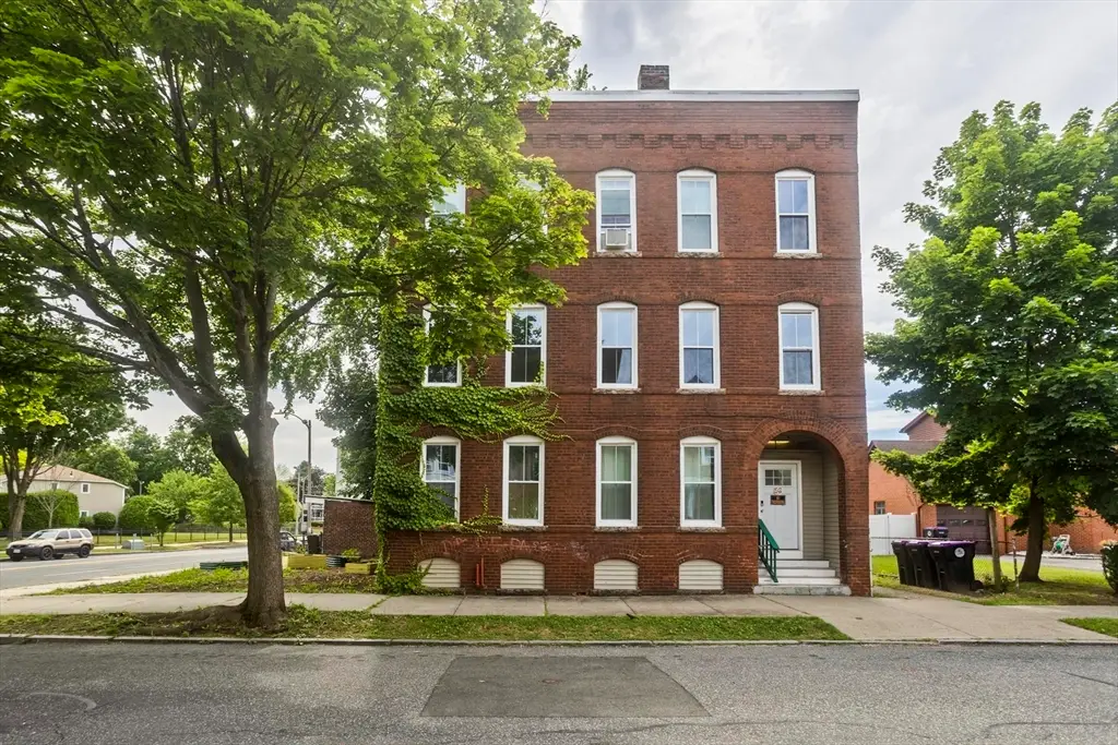 56 Pine St., Holyoke, MA 01040 - #1