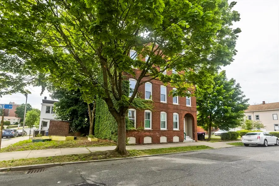 56 Pine St., Holyoke, MA 01040 - #2