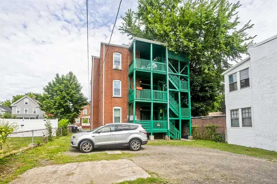 56 Pine St., Holyoke, MA 01040 - #3