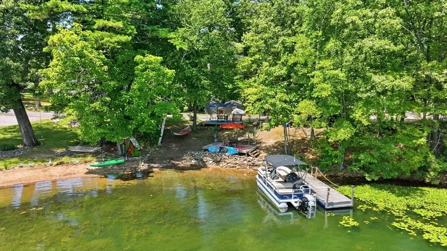 85 Otter Point Rd, Westfield, MA 01085 - #3