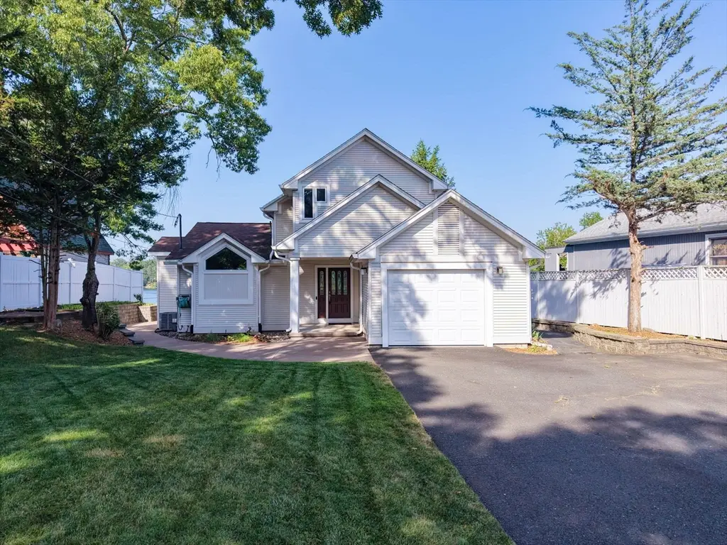 118 Berkshire Ave, Southwick, MA 01077 - #1