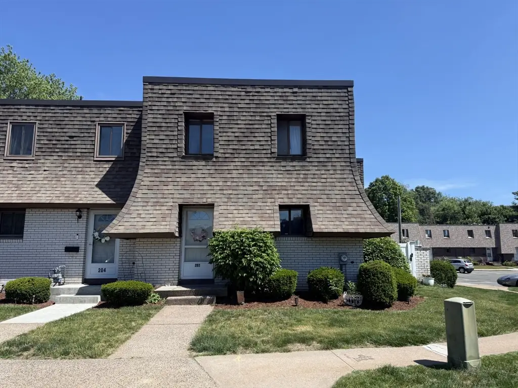 202 Beekman #202, Agawam, MA 01001 - #1