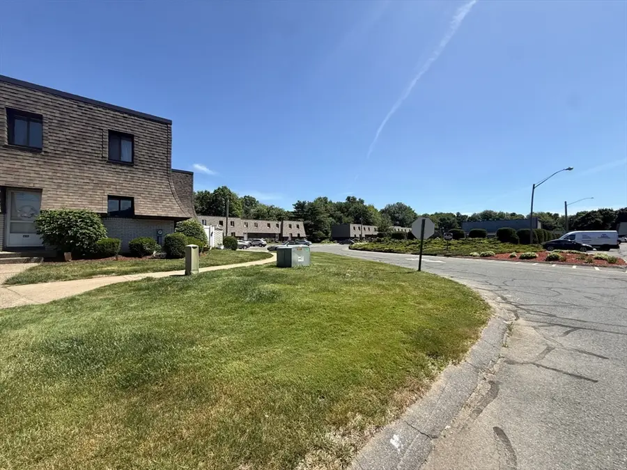 202 Beekman #202, Agawam, MA 01001 - #3