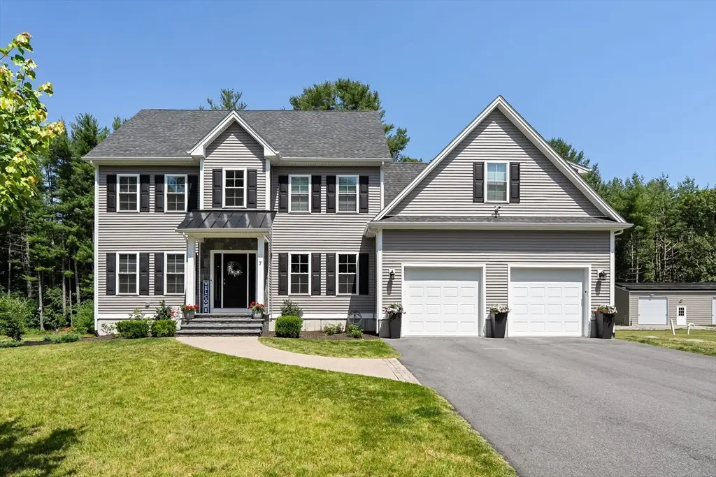 7 Maris Ln, Dighton, MA 02764 - #1