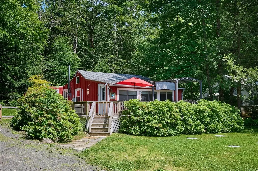 44 Aberdeen Rd, Goshen, MA 01032 - #1
