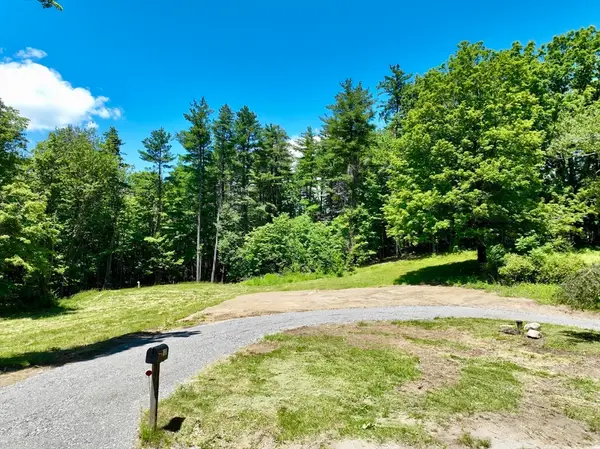 120 Bray Rd, Buckland, MA 01370