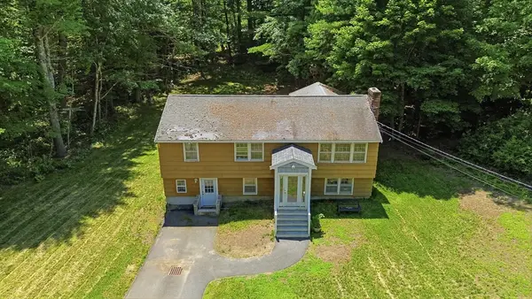 56 Sunset Rd, Groton, MA 01450