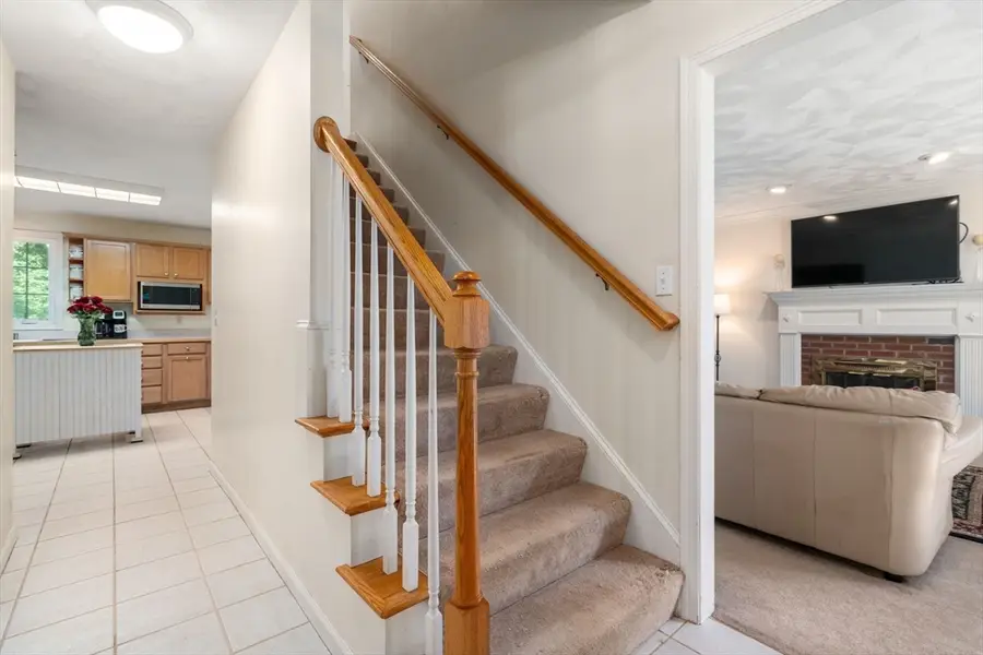 31 Butterworth Dr, Attleboro, MA 02703 - #3