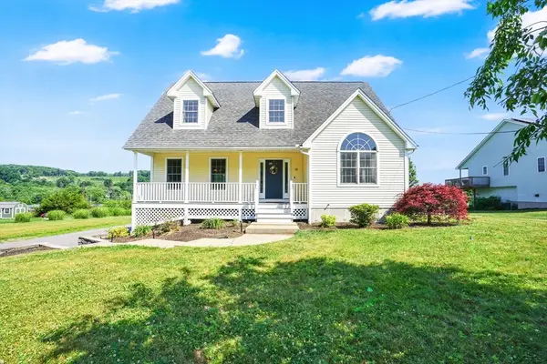 12 Macomber Rd, Monson, MA 01057