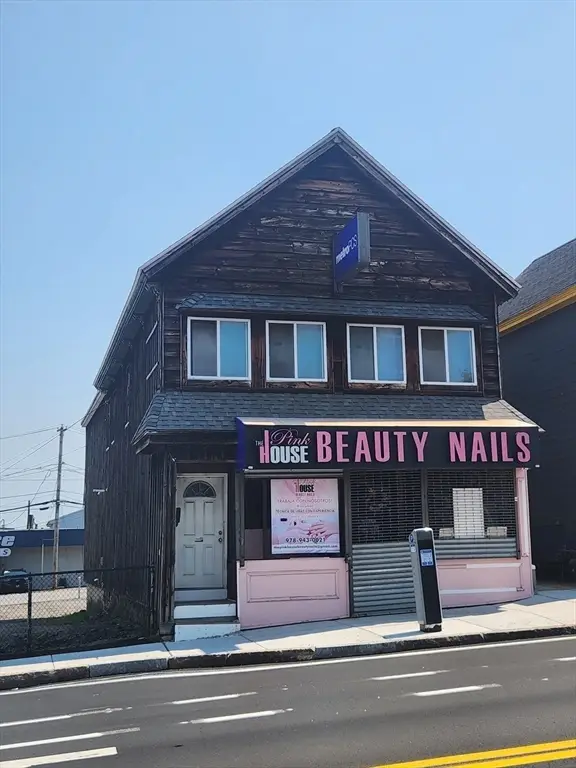 30 South Broadway, Lawrence, NJ 08439