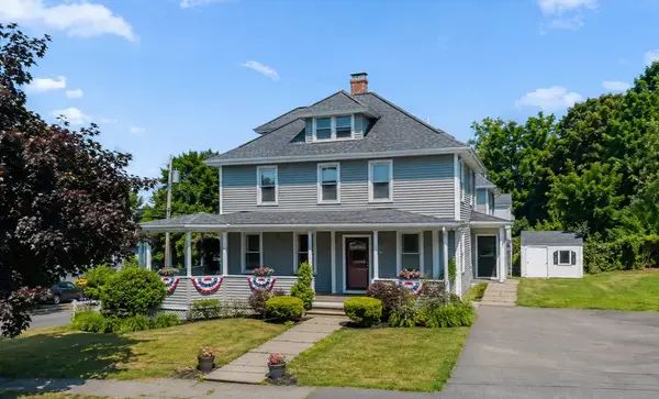 65 Prescott St, Clinton, MA 01510