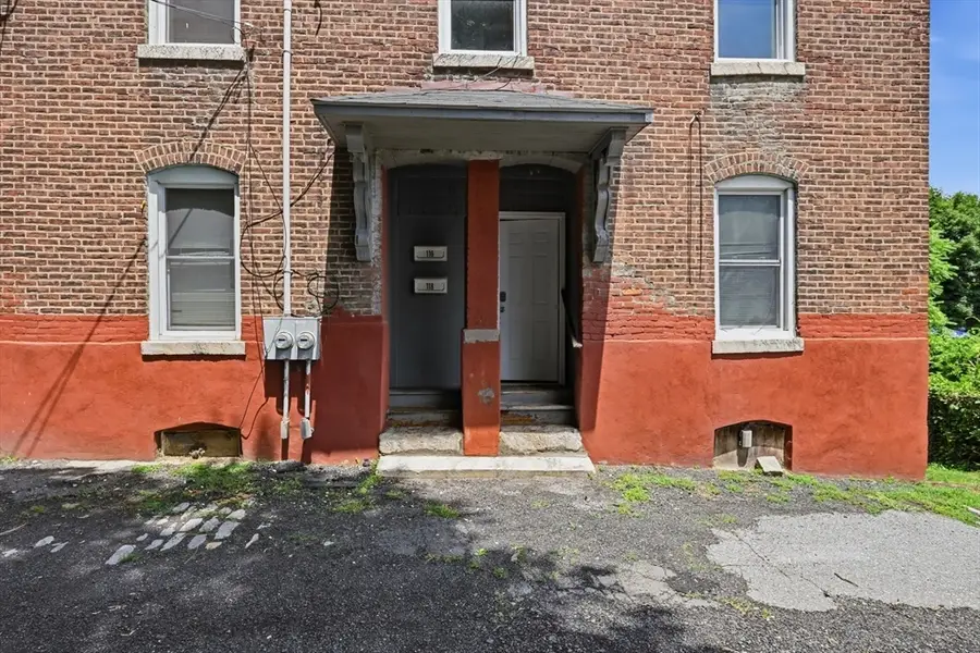 116-118 West St, Holyoke, MA 01040 - #2