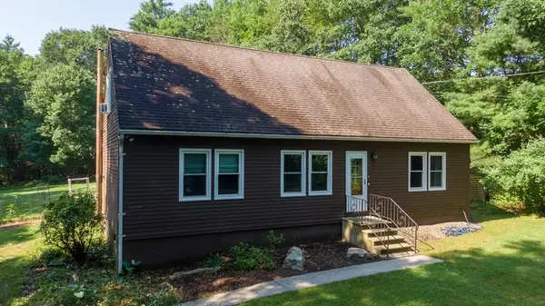 246 Torrey Rd, Southbridge, MA 01550