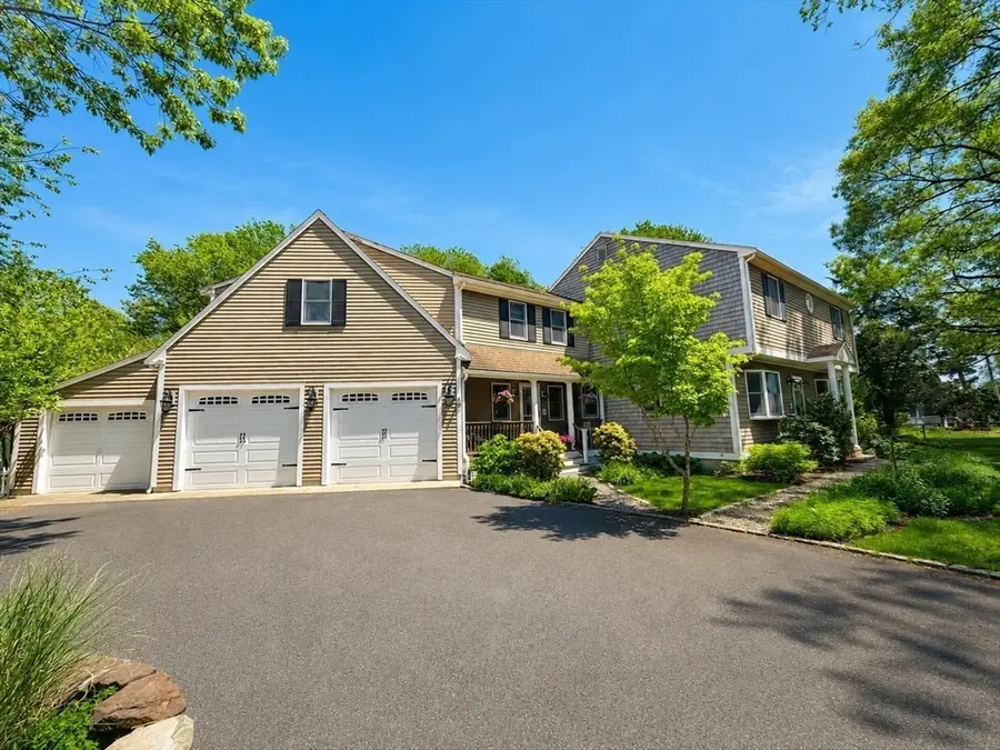 9 Pondview Ave, Pembroke, MA 02359 - #2