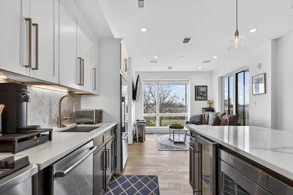946 Saratoga Street #303A, Boston, MA 02128