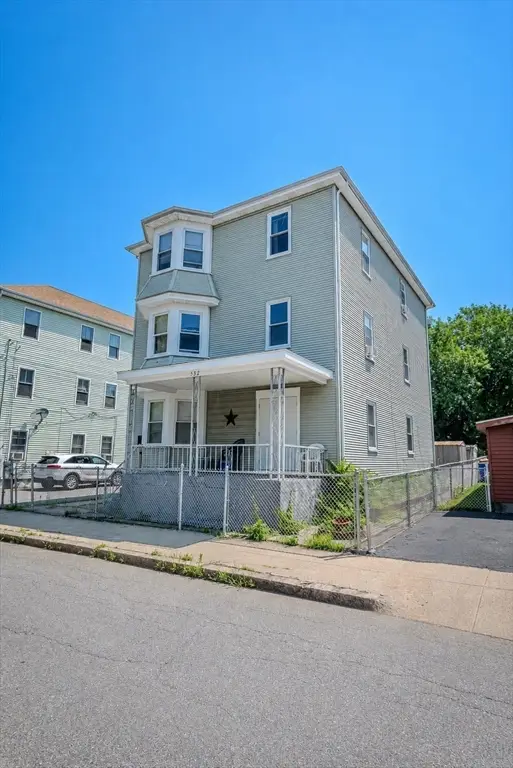 552 Alden St, Fall River, MA 02723
