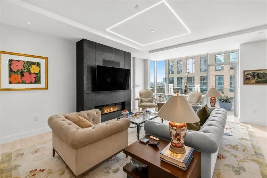 32 Traveler St #701, Boston, MA 02118 - #3