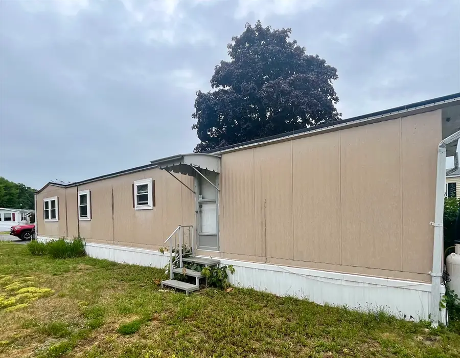 20 Madeline Street, East Wareham, MA 02538 - #3