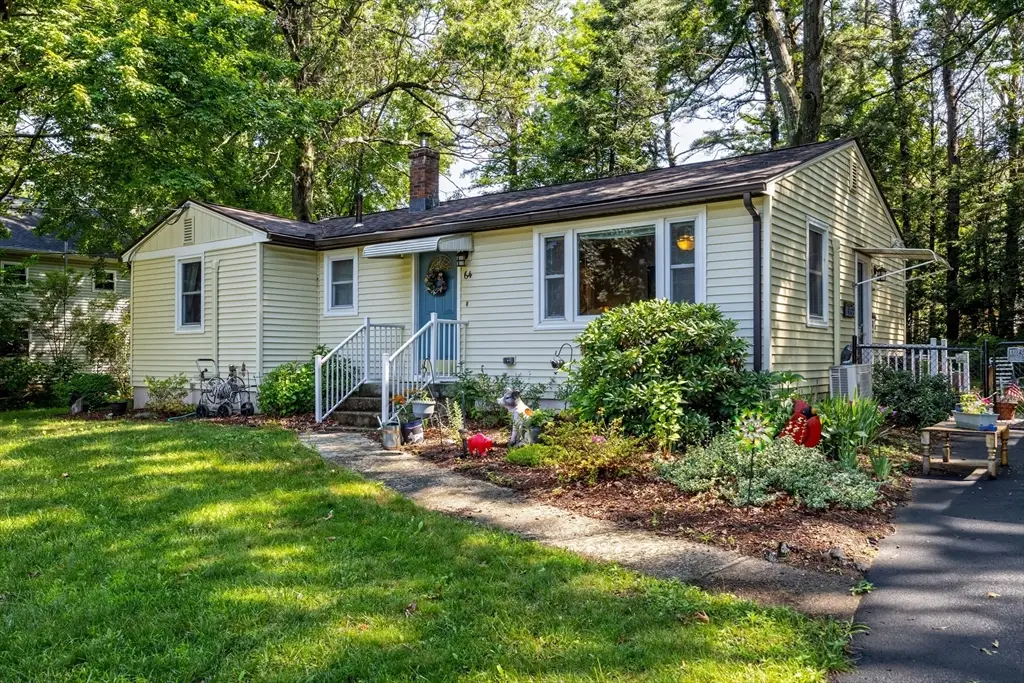 64 Brigham Rd, South Hadley, MA 01075 - #1