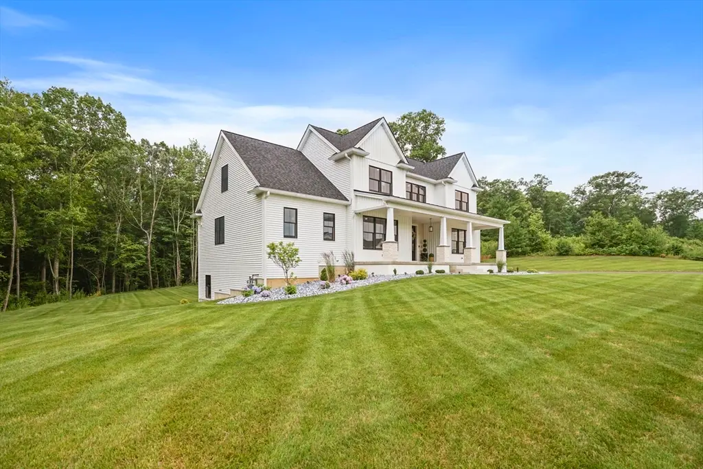 22 Sunset Ridge, Ludlow, MA 01056 - #1
