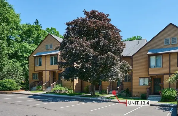 575 Bridge Rd #13-4, Northampton, MA 01062