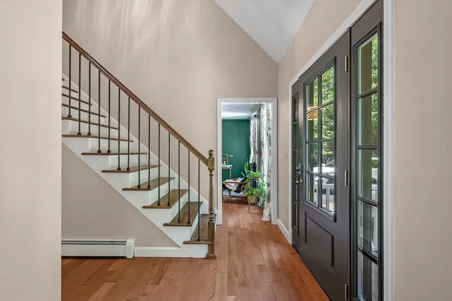 49 Plain St, Middleboro, MA 02346 - #2