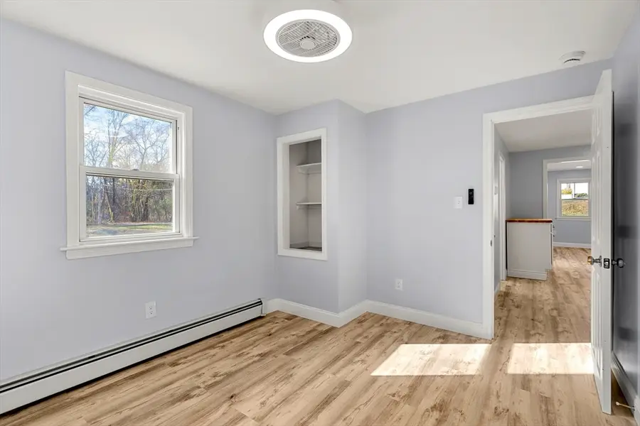16 Jeanne Darc St, Lowell, MA 01854 - #3