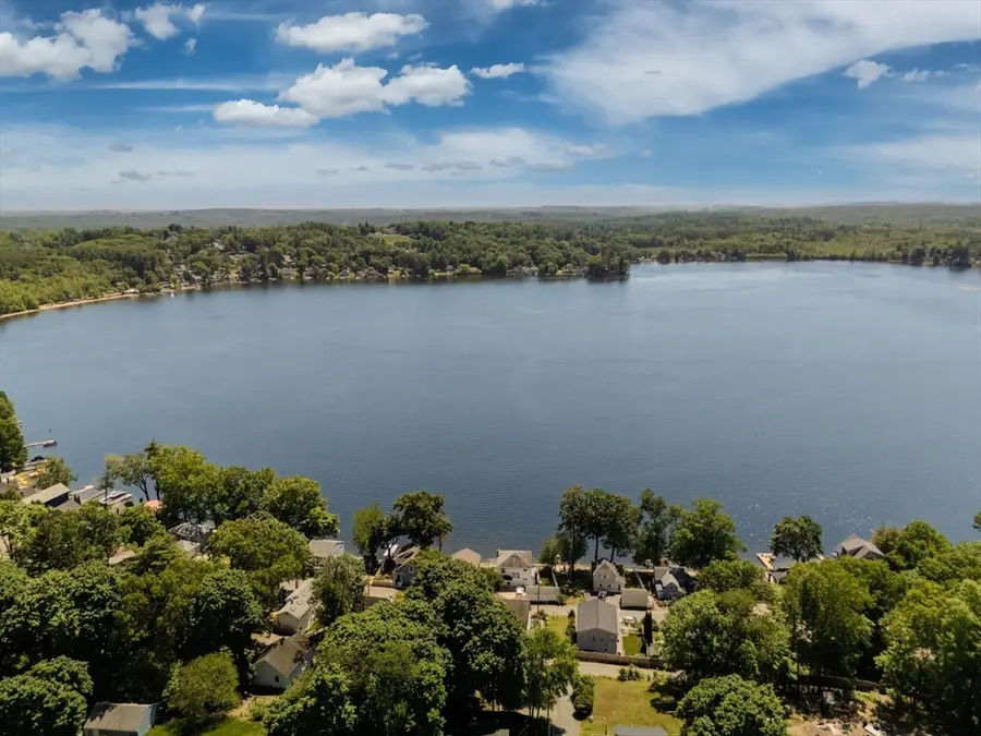 11 Beech Ln, Amesbury, MA 01913 - #2