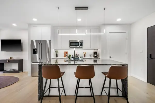 2 Maverick Square #402, Boston, MA 02128