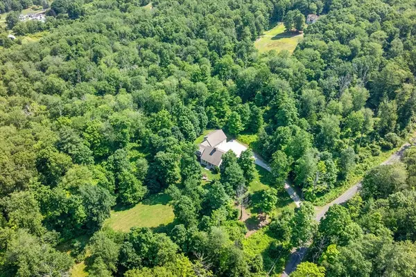 9 George Hill Road, Grafton, MA 01519