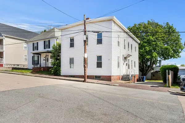 93 Ocean Ave, Salem, MA 01970
