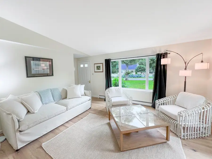 82 Pennsylvania Avenue, Oak Bluffs, MA 02557 - #2