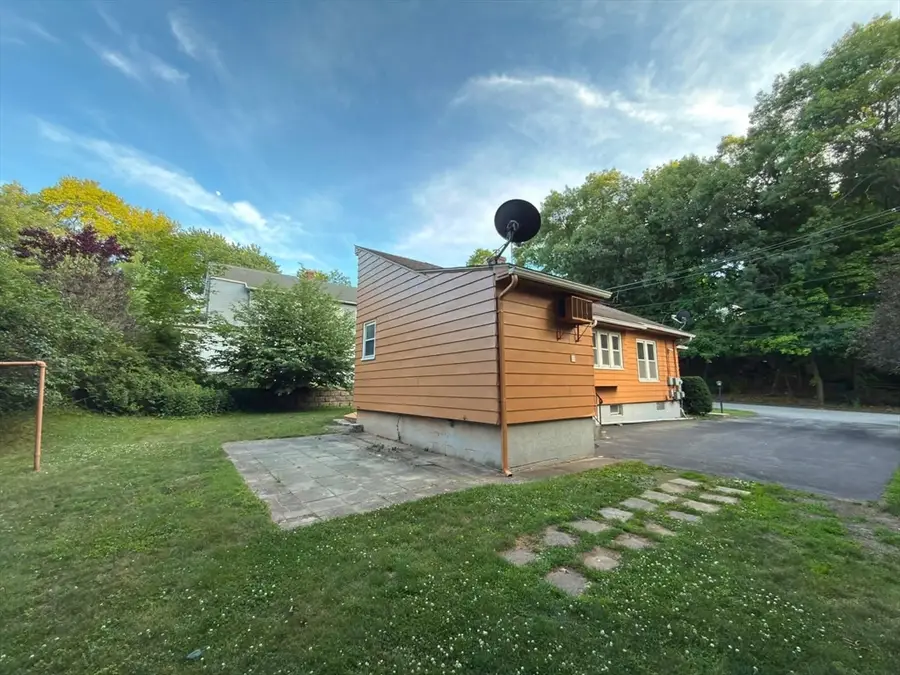 31 Colby Ave, Worcester, MA 01605 - #3