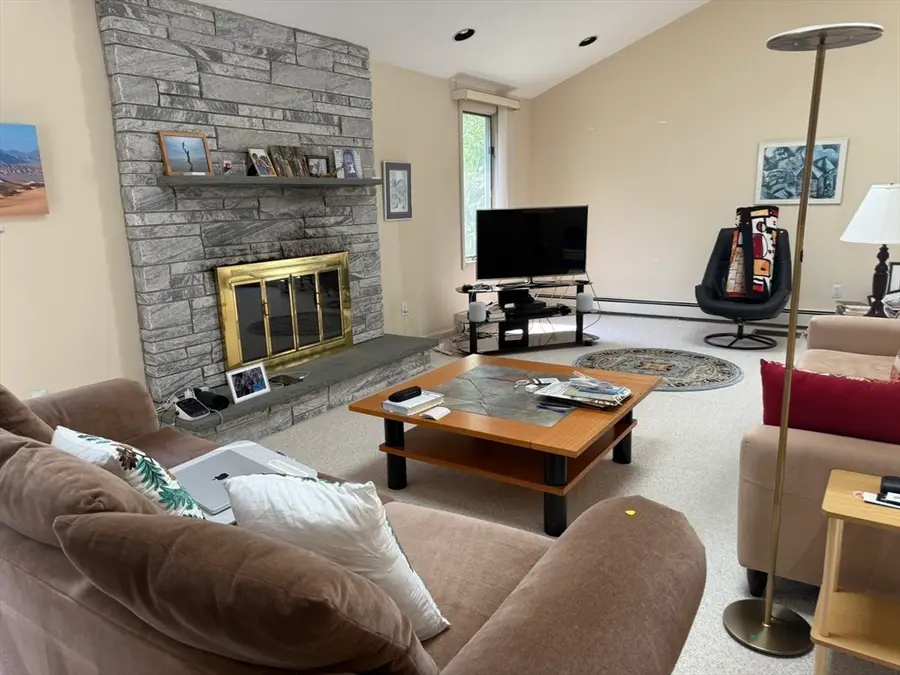 55 Esty Farm, Newton, MA 02459 - #2