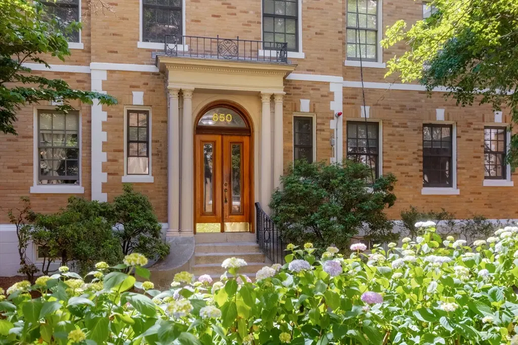 850 Massachusetts Avenue #11, Cambridge, MA 02139 - #1