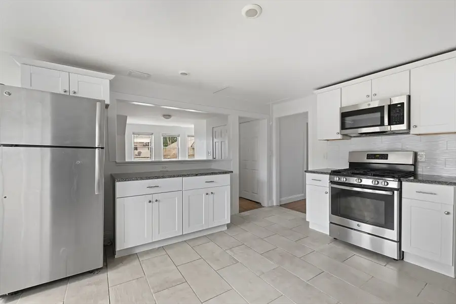 17 Forest Ave #3, Salem, MA 01970 - #3