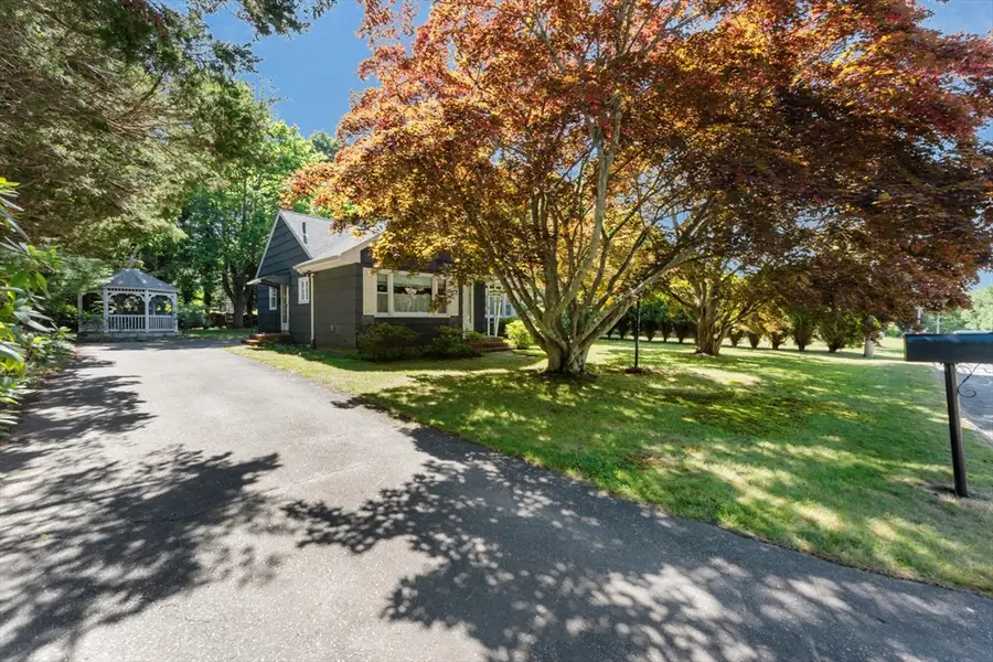 48 Jason Dr, Dartmouth, MA 02748 - #2