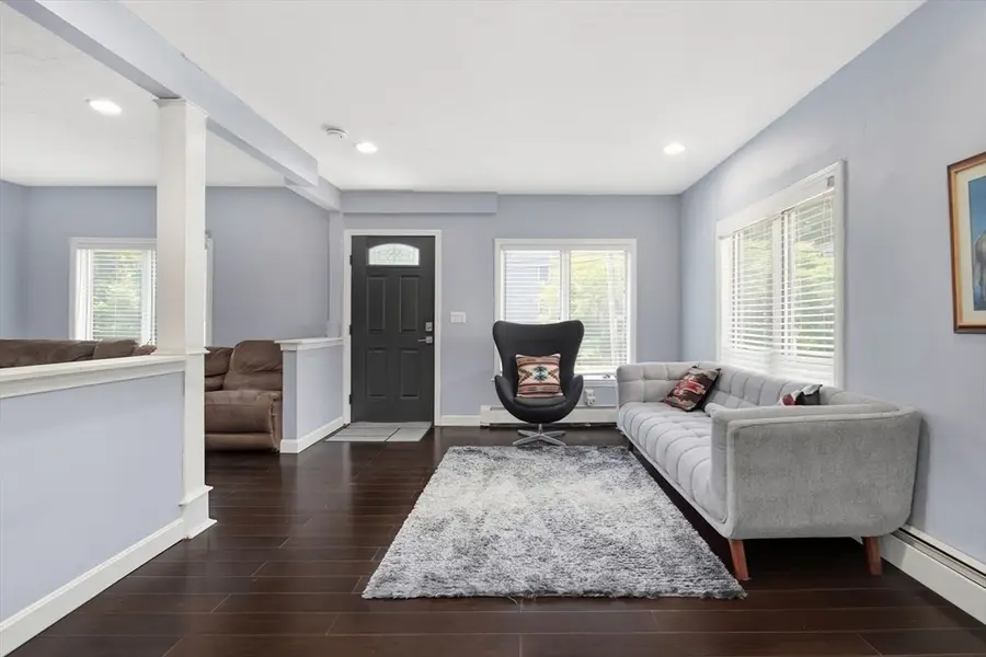 22 Cedar St, Wellesley, MA 02482 - #3