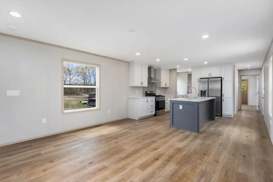 460 Collins Street #6, Attleboro, MA 02703 - #3