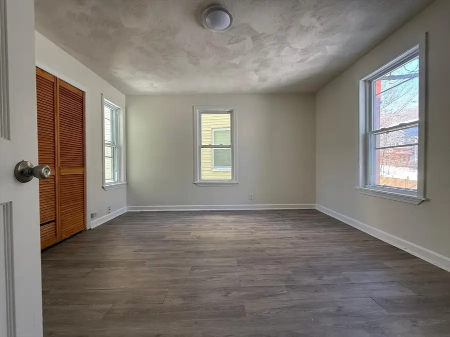 21-23 Omena Pl, Fitchburg, MA 01420 - #3