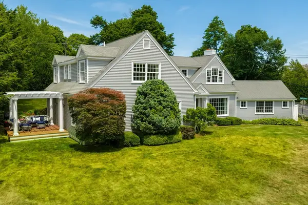 255 Pond, Cohasset, MA 02025