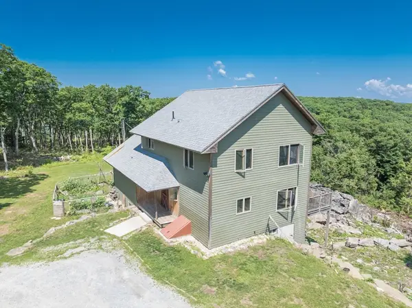 26A Stonebridge, Tyringham, MA 01264